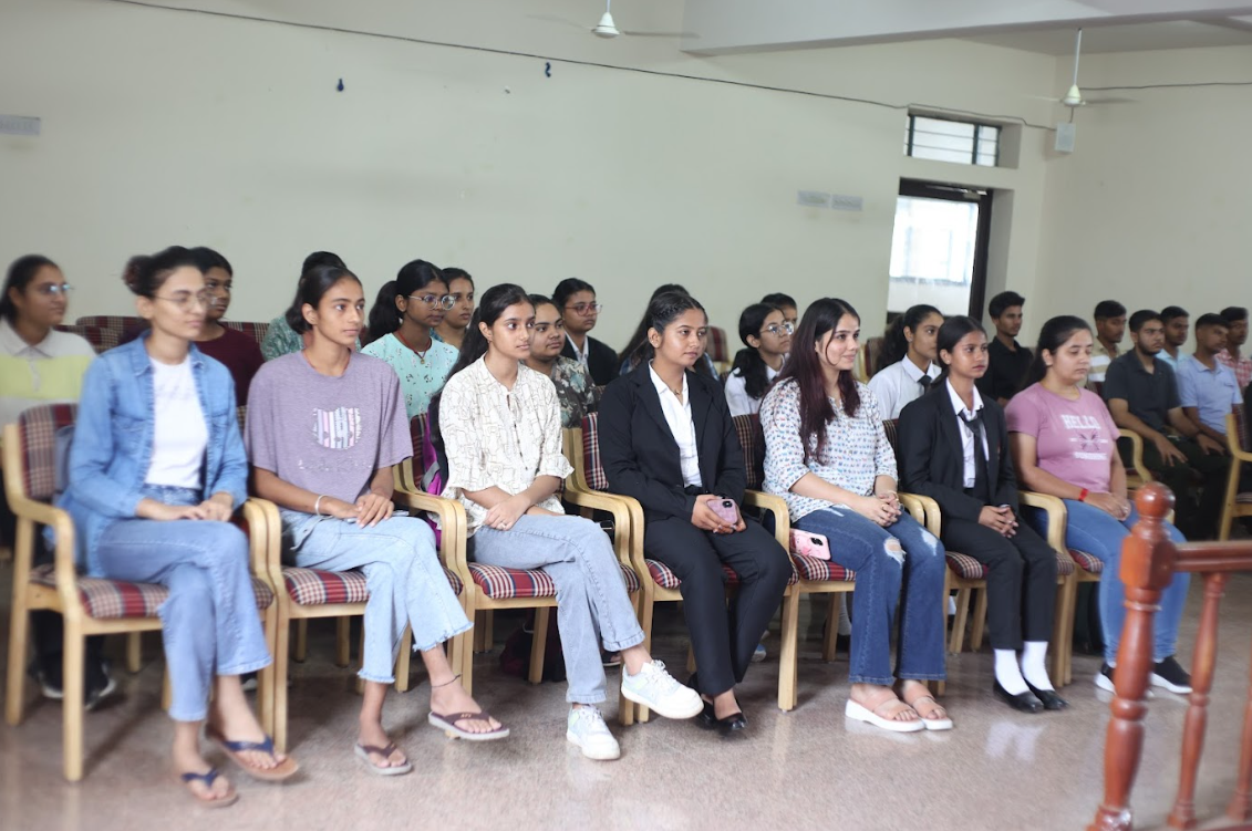 Vivekananda Global University collaborating with NIAT Students photo 10
